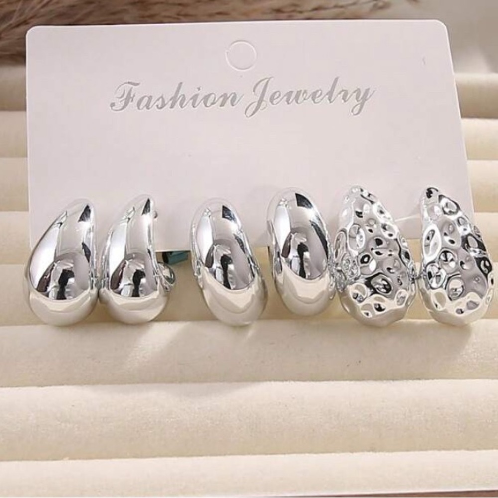 Silver Teardrop and Textured Earrings Set